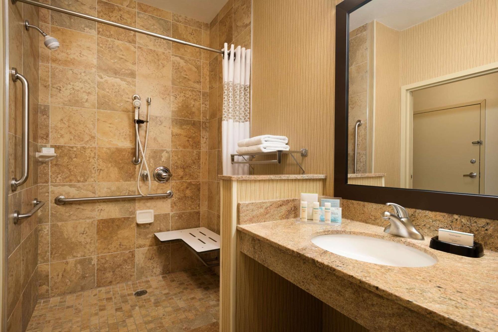 Hampton Inn Battle Creek Exterior foto